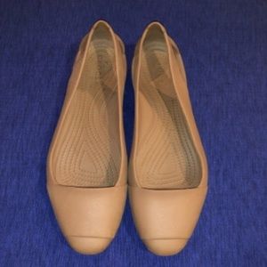 Ladies crocs size 10